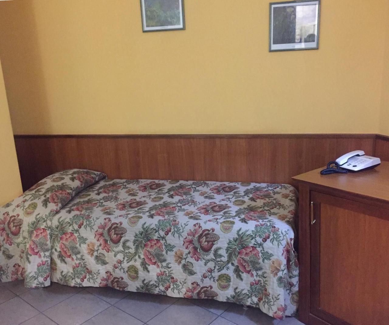 Hotel Malaga Avellino Eksteriør billede